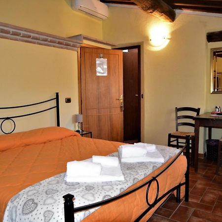 Il Pozzo Di Sant'Andrea Bed and Breakfast Siena Exteriör bild