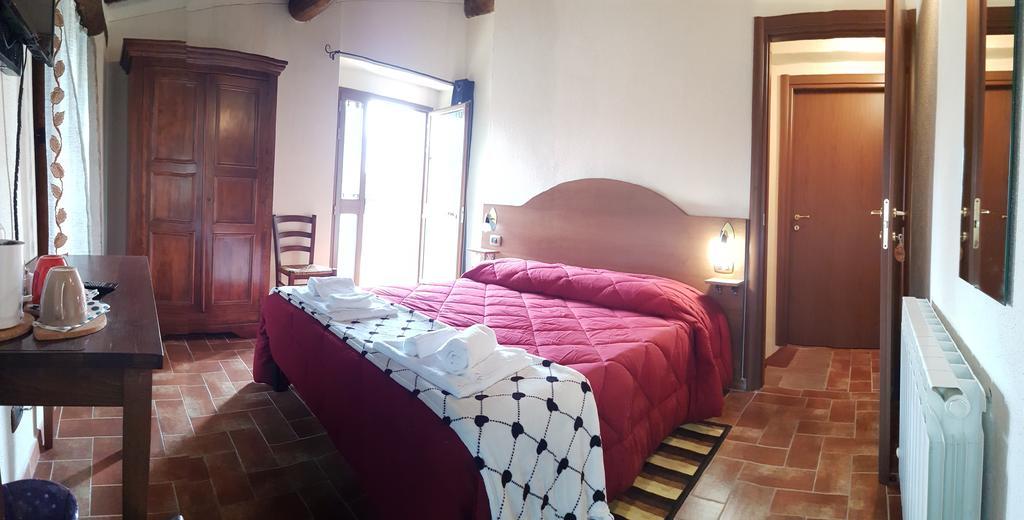 Il Pozzo Di Sant'Andrea Bed and Breakfast Siena Exteriör bild