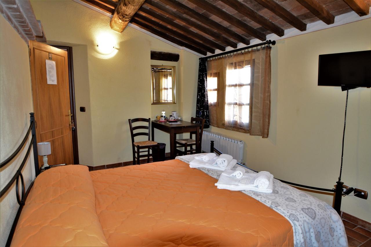 Il Pozzo Di Sant'Andrea Bed and Breakfast Siena Exteriör bild